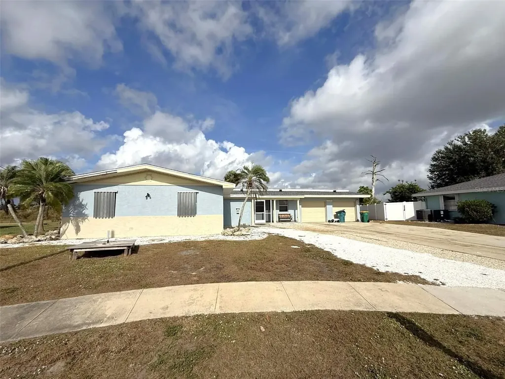 22508 Bolanos Court Port Charlotte FL 33952
