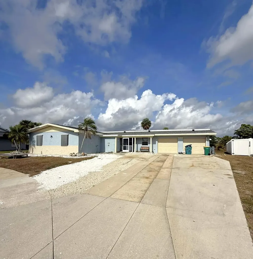 22508 Bolanos Court Port Charlotte FL 33952