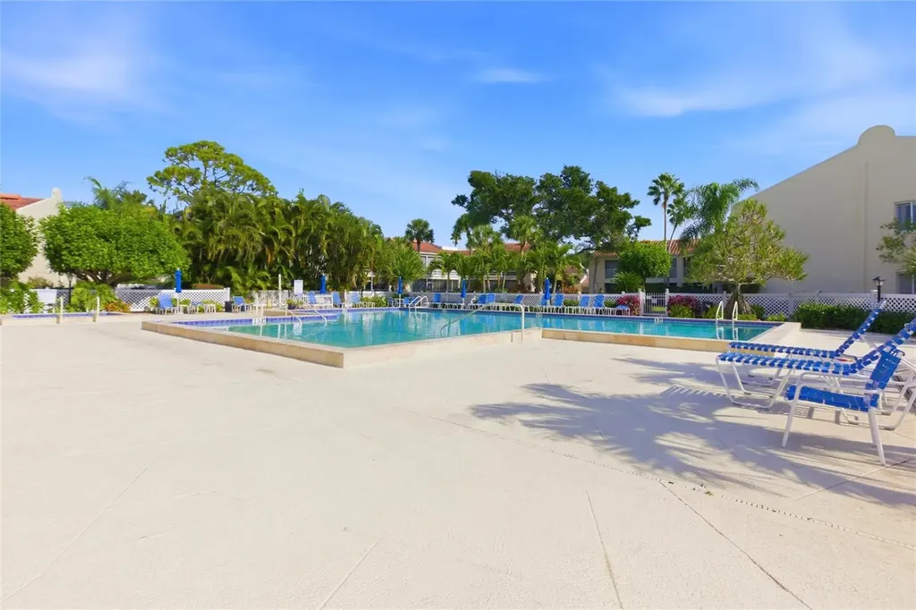 6101 34th Street W Bradenton FL 34210