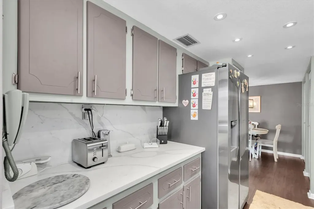 660 Island Way Clearwater Beach FL 33767