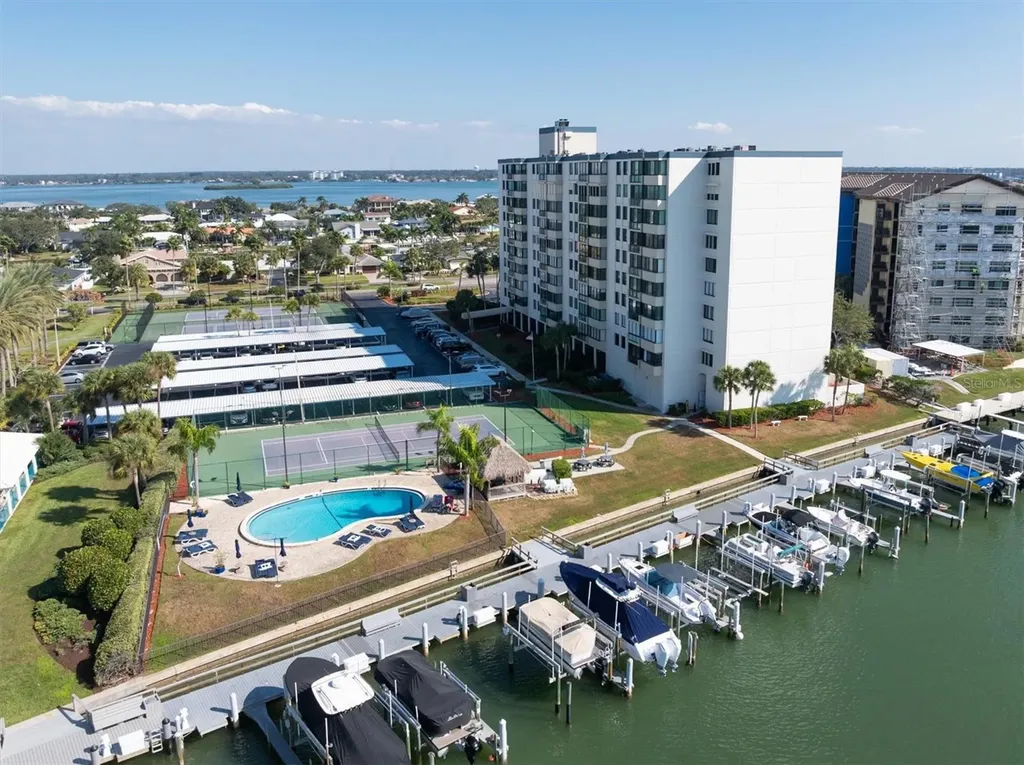 660 Island Way Clearwater Beach FL 33767