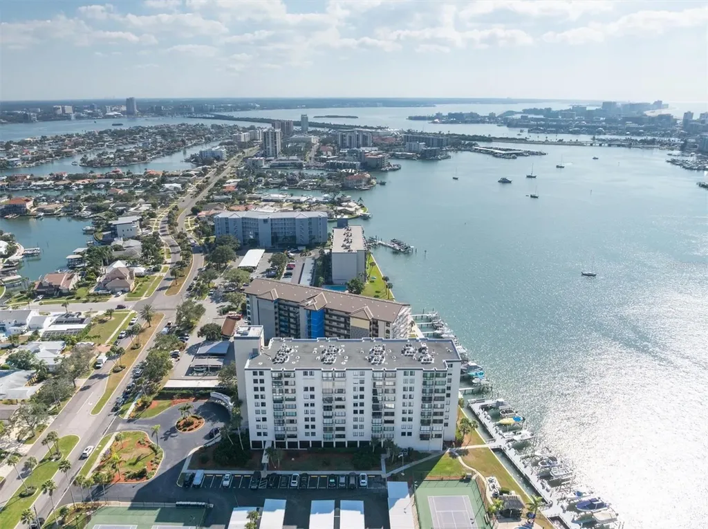 660 Island Way Clearwater Beach FL 33767
