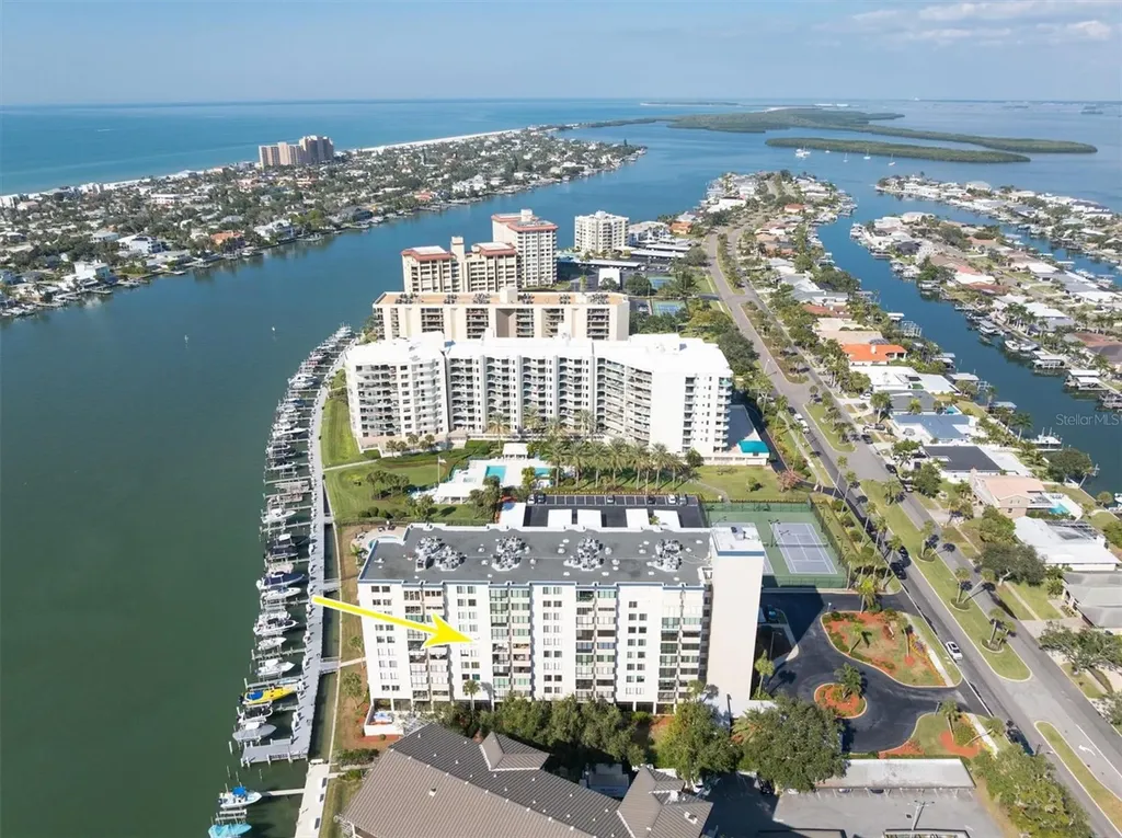 660 Island Way Clearwater Beach FL 33767