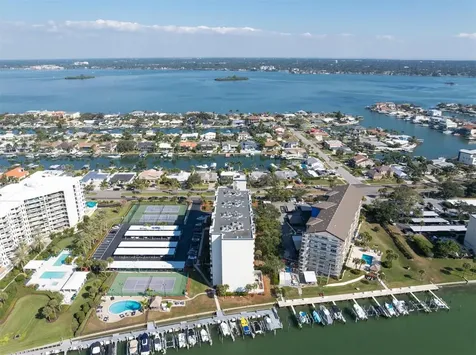 660 Island Way Clearwater Beach FL 33767