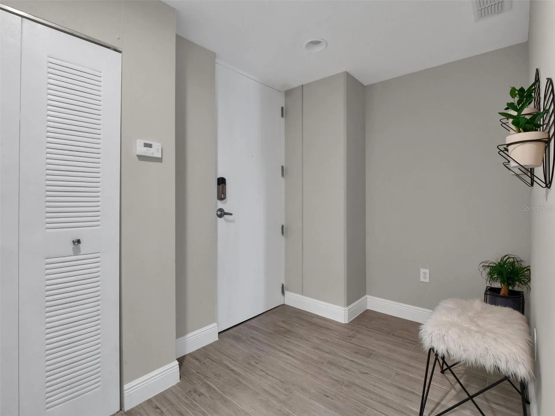 525 E Jackson Street Orlando FL 32801