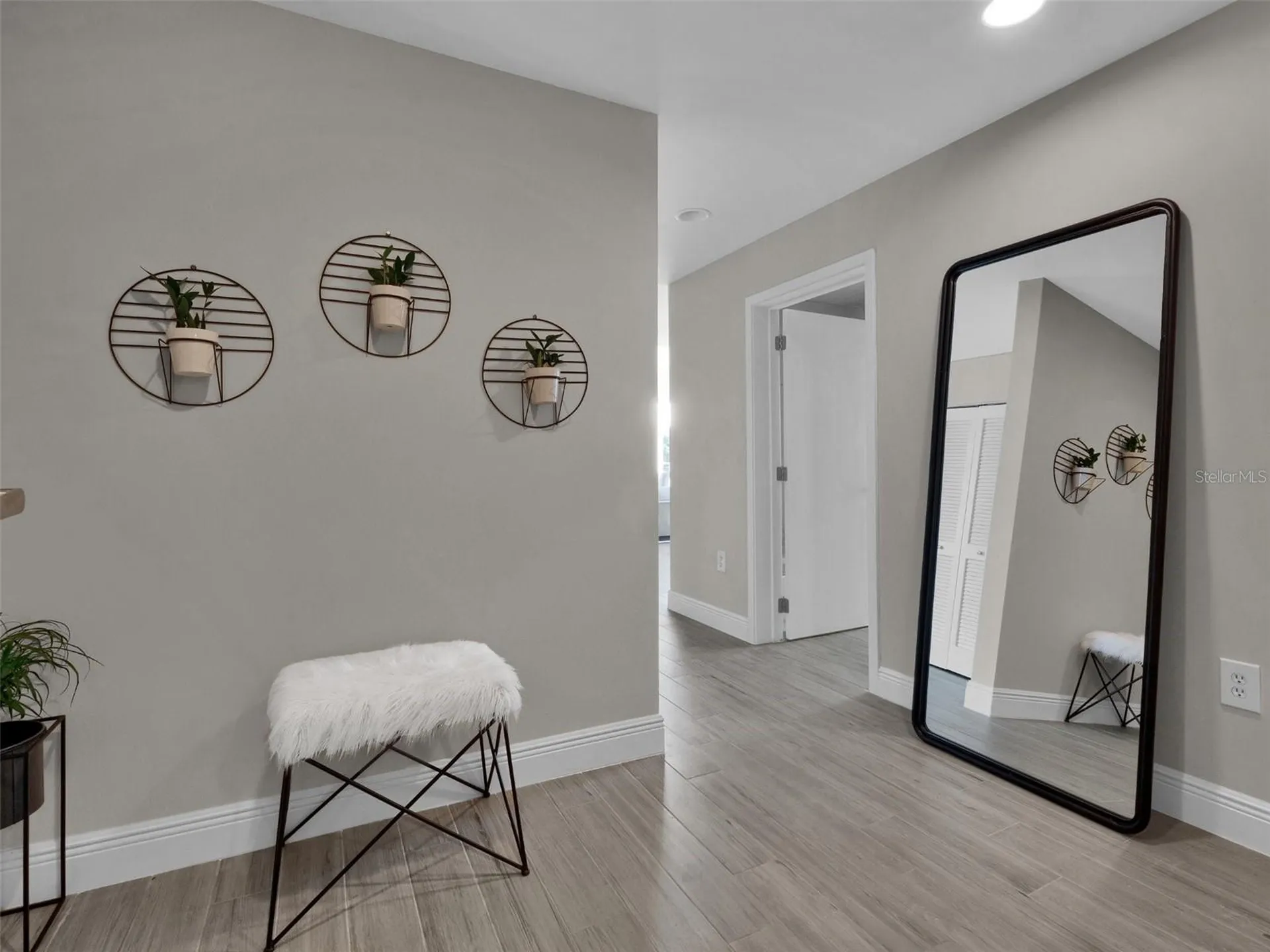 525 E Jackson Street Orlando FL 32801