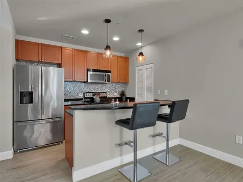 525 E Jackson Street Orlando FL 32801