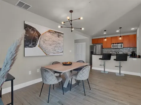 525 E Jackson Street Orlando FL 32801