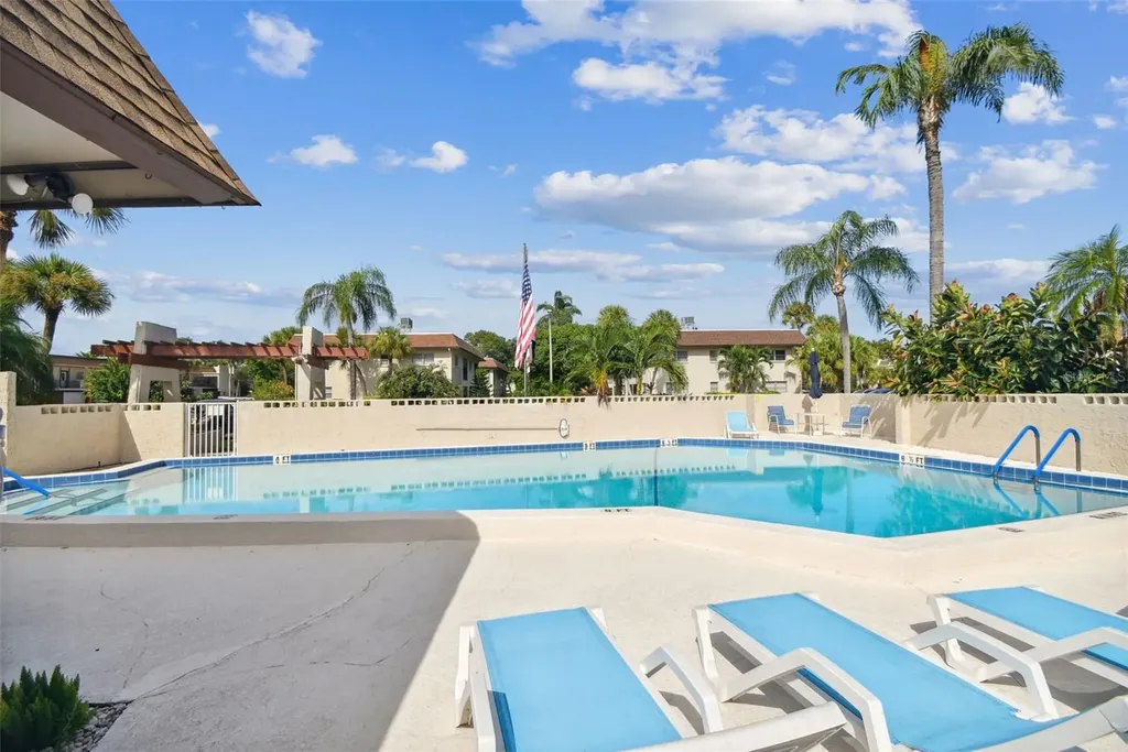 2750 E Bay Drive Largo FL 33771