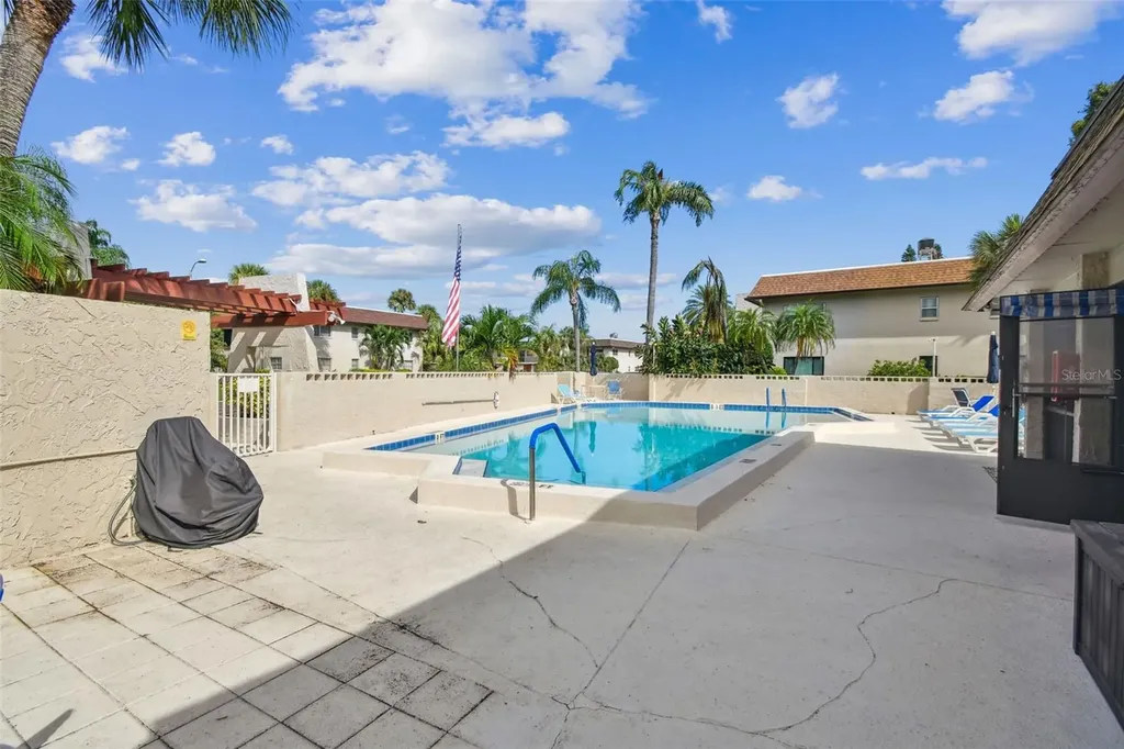 2750 E Bay Drive Largo FL 33771