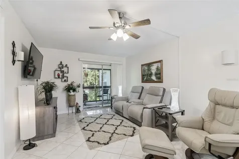 2750 E Bay Drive Largo FL 33771