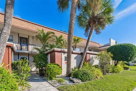 2750 E Bay Drive Largo FL 33771