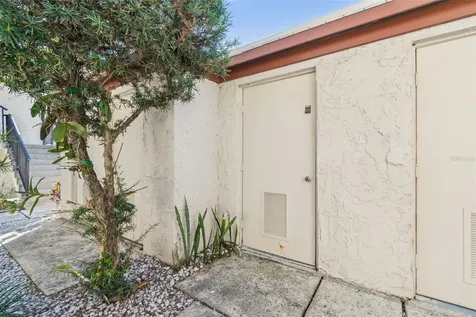2750 E Bay Drive Largo FL 33771