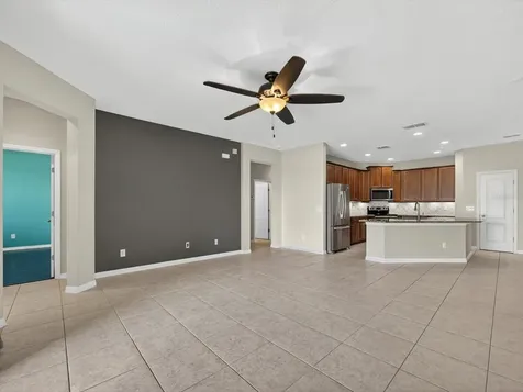 1822 Trophy Bass Way Kissimmee FL 34746