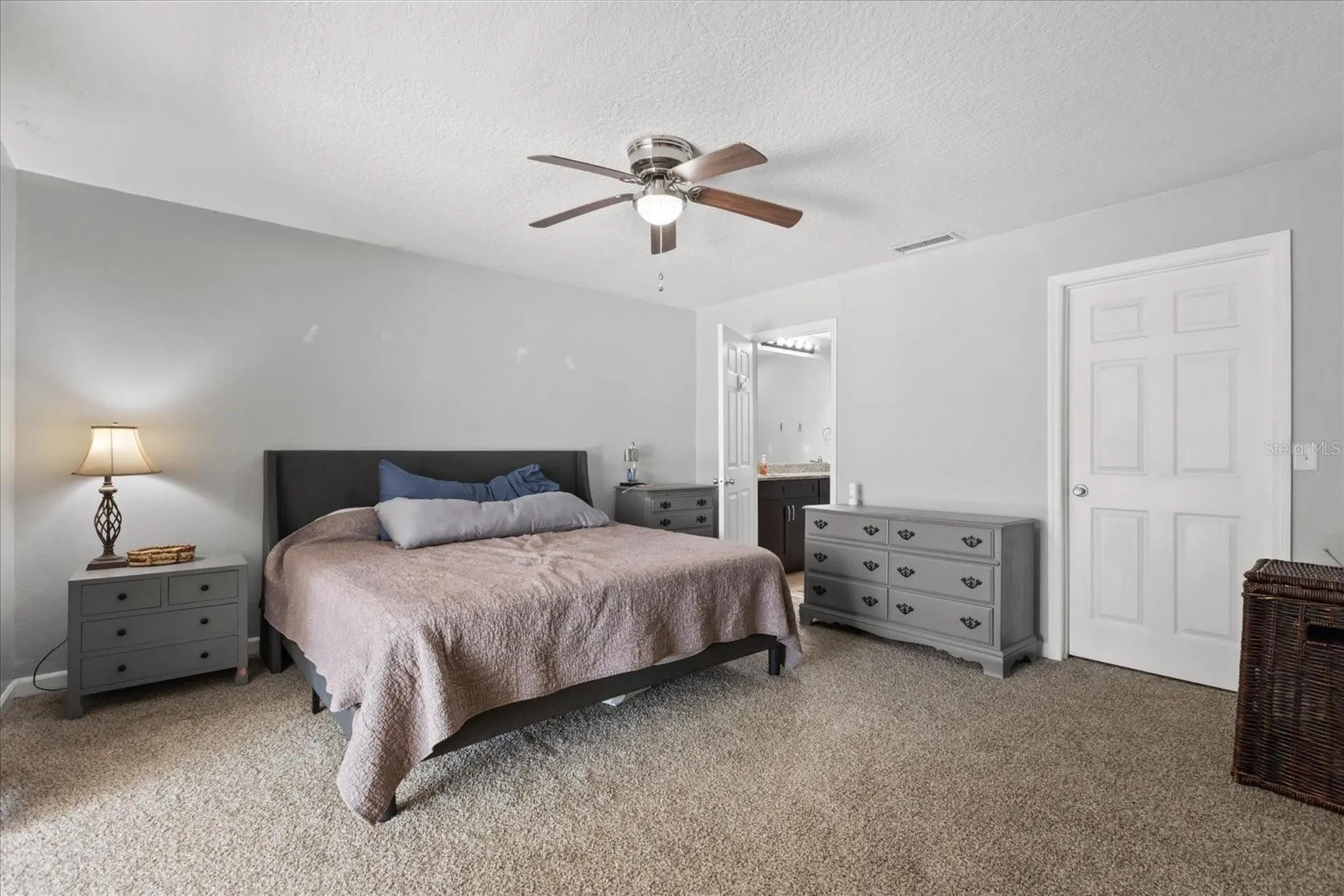 2047 Rocky Hill Drive Deltona FL 32738