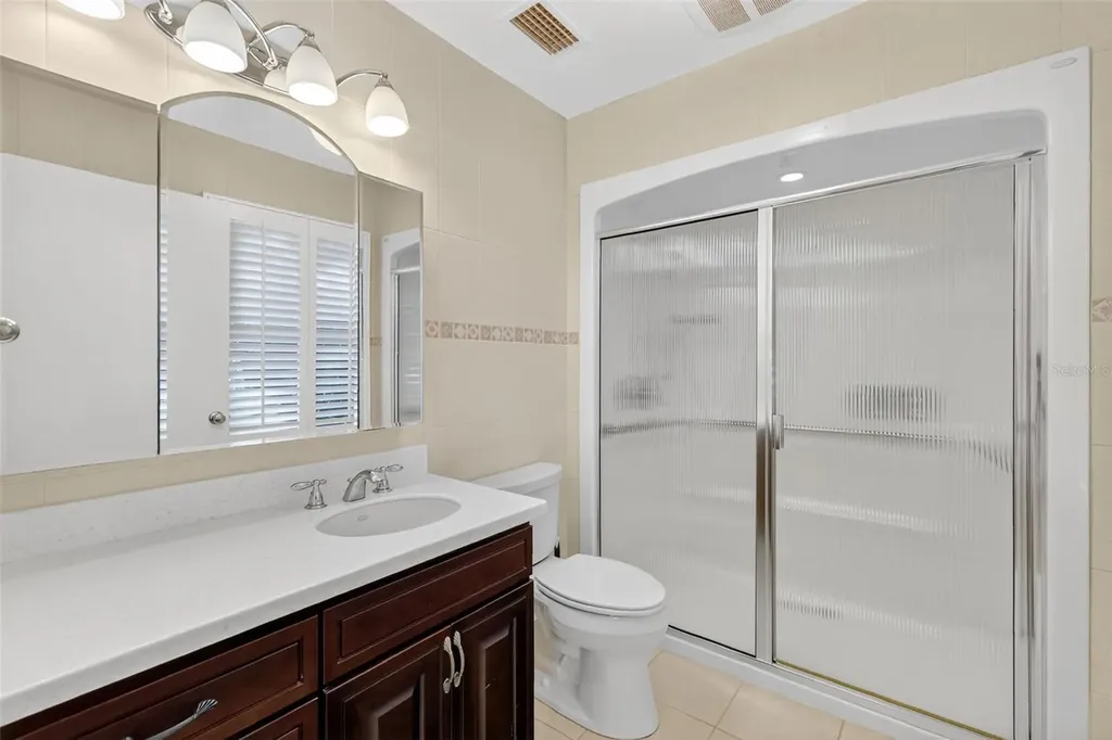 9345 Silver Lake Drive Leesburg FL 34788