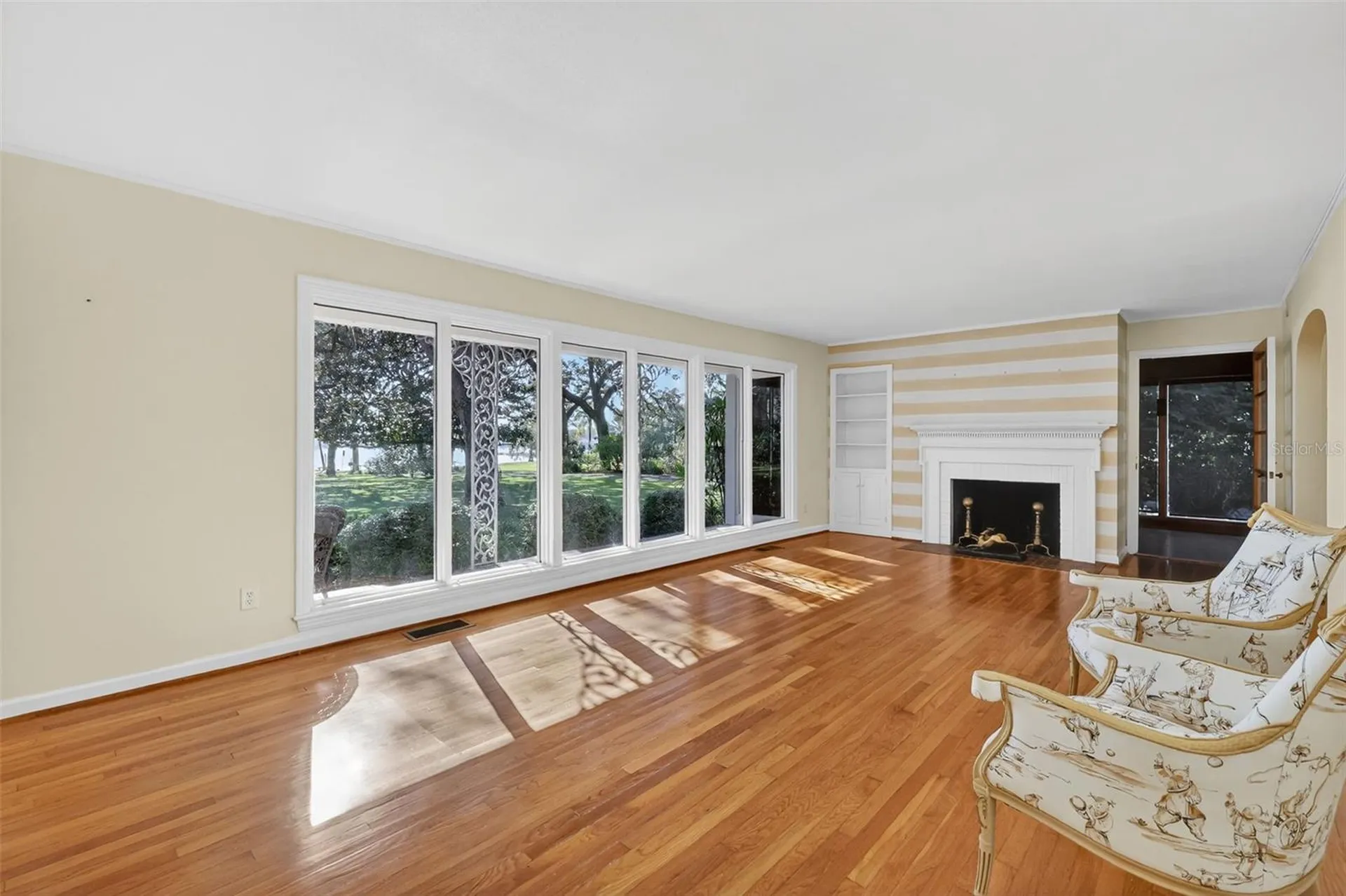 9345 Silver Lake Drive Leesburg FL 34788