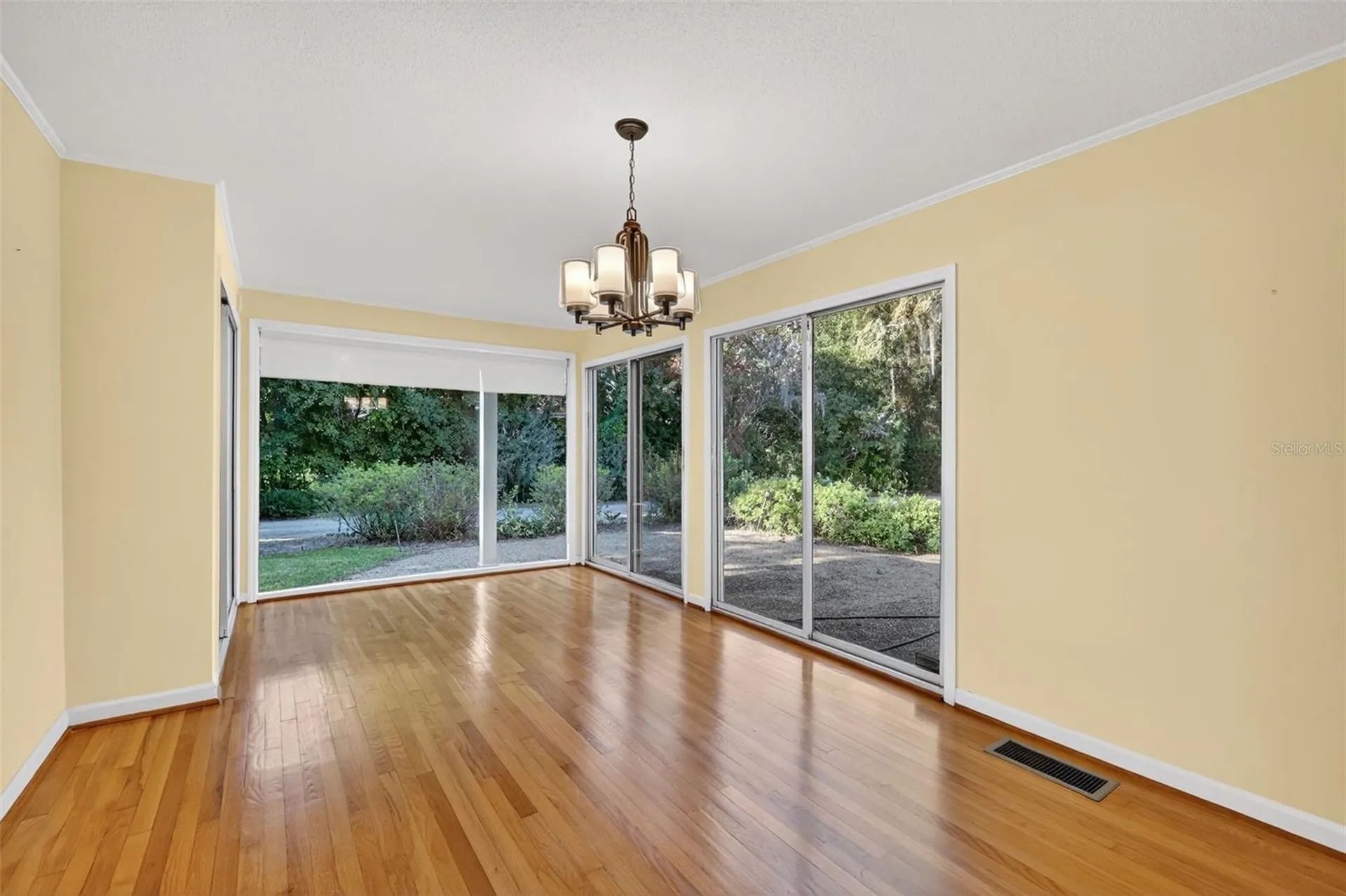 9345 Silver Lake Drive Leesburg FL 34788