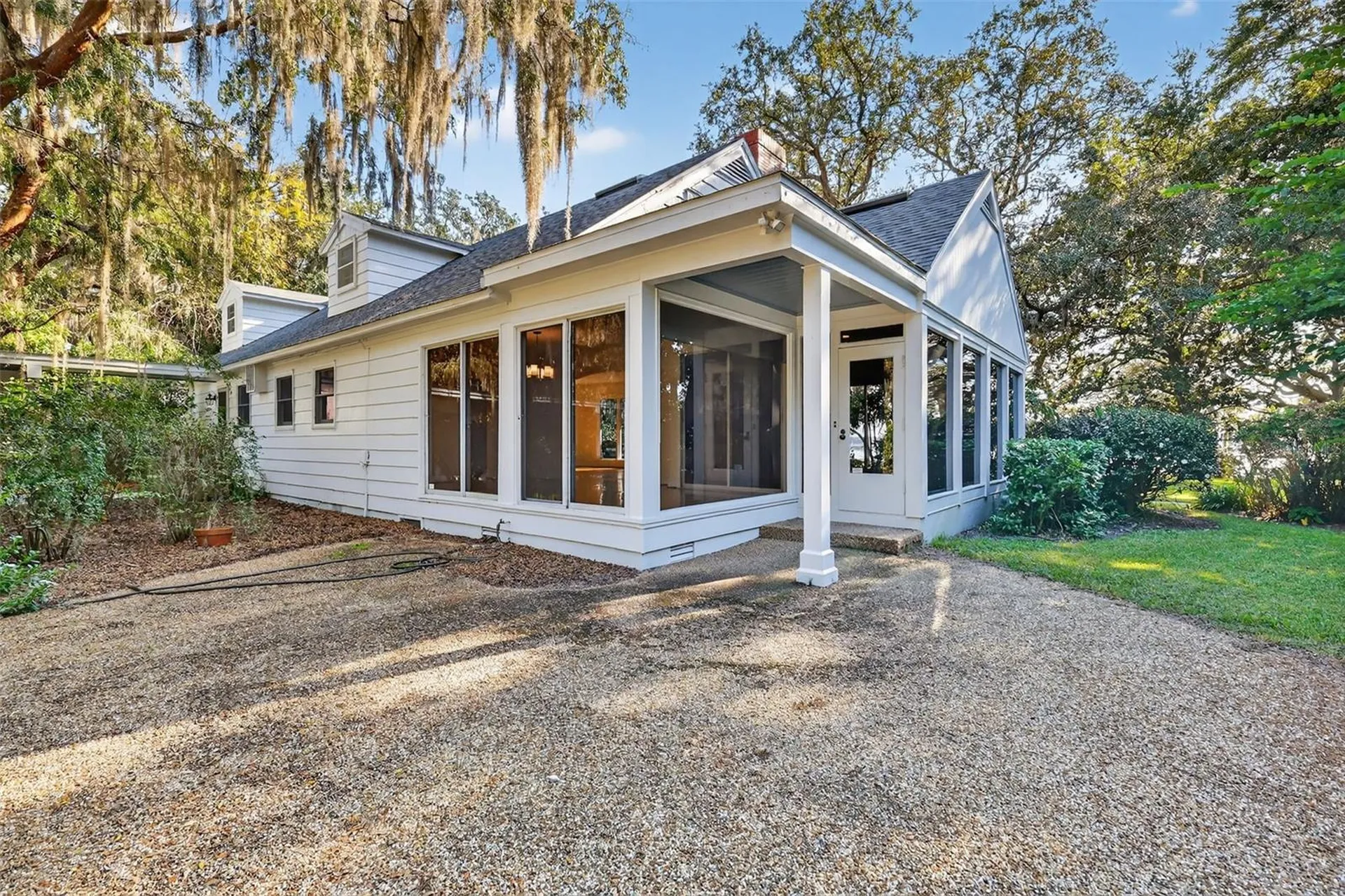 9345 Silver Lake Drive Leesburg FL 34788