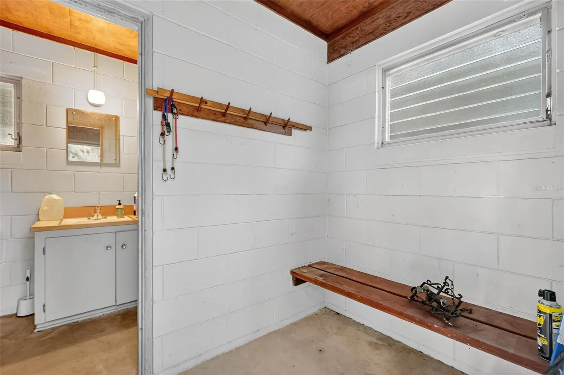 9345 Silver Lake Drive Leesburg FL 34788