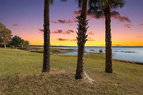 9345 Silver Lake Drive Leesburg FL 34788