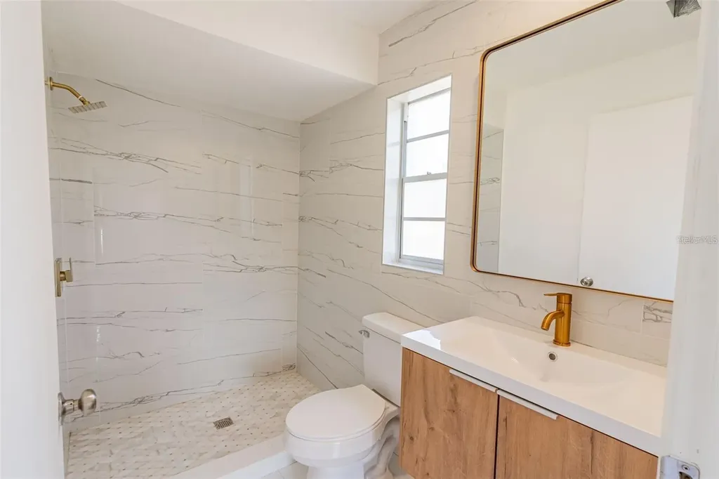 437 Alpine Street Altamonte Springs FL 32701