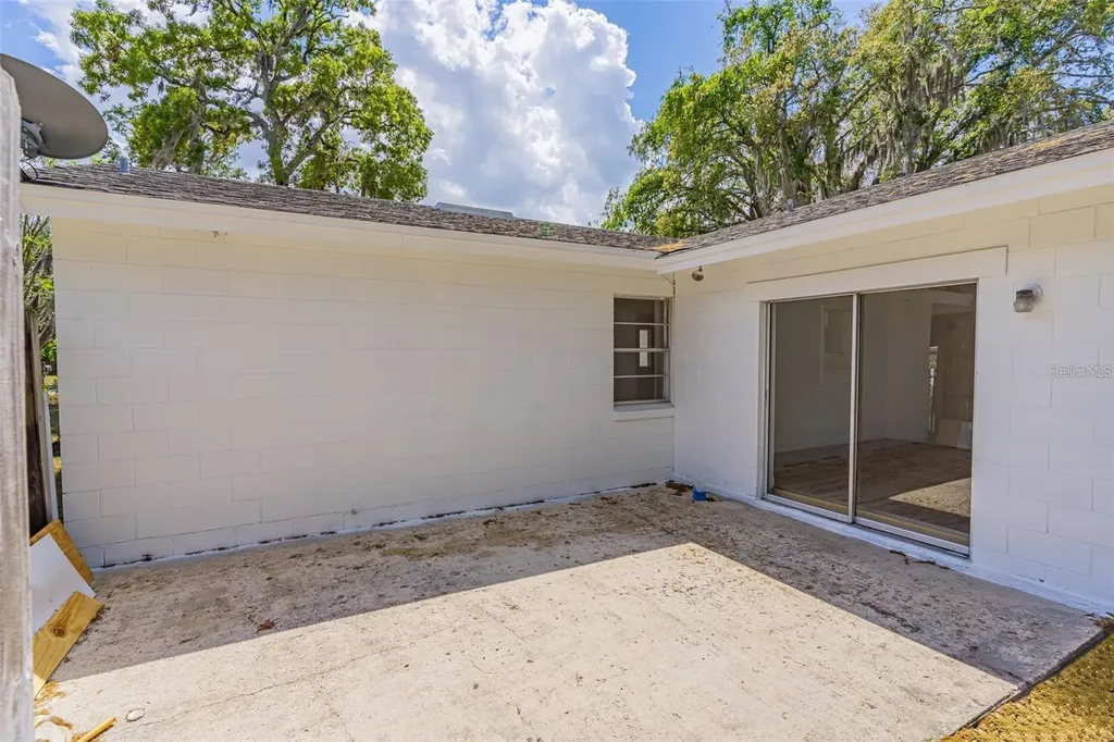 437 Alpine Street Altamonte Springs FL 32701