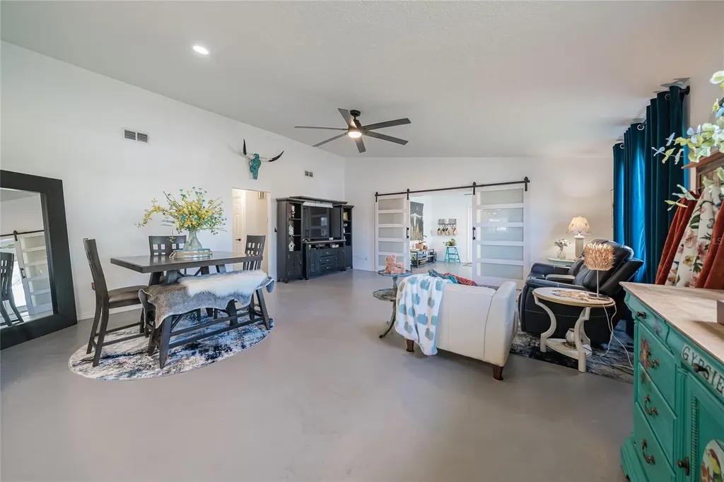 37340 Derbyshire Drive Zephyrhills FL 33542