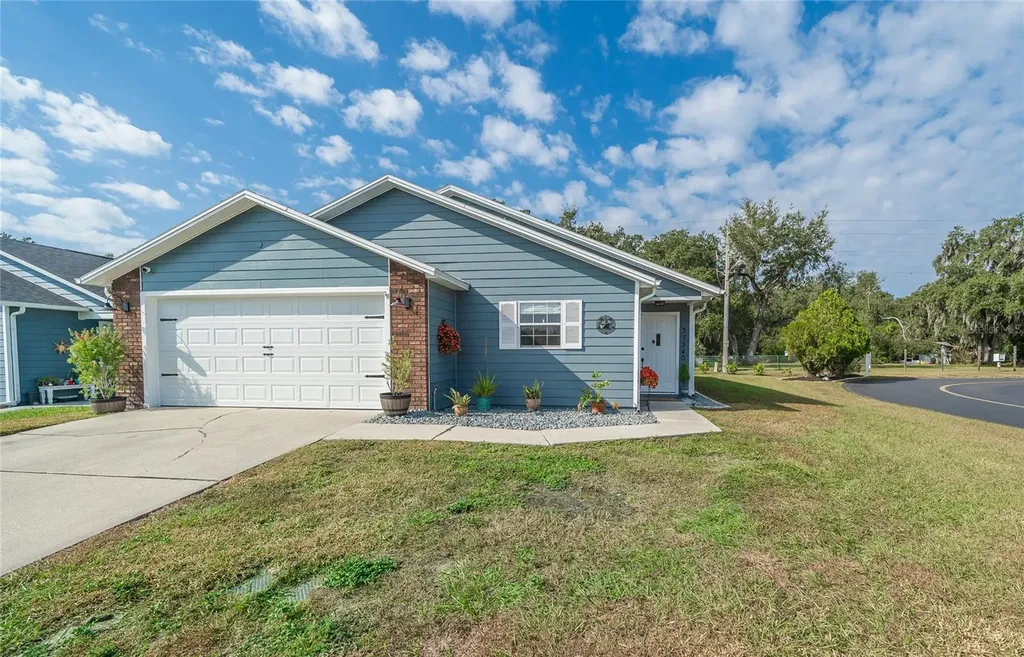 37340 Derbyshire Drive Zephyrhills FL 33542