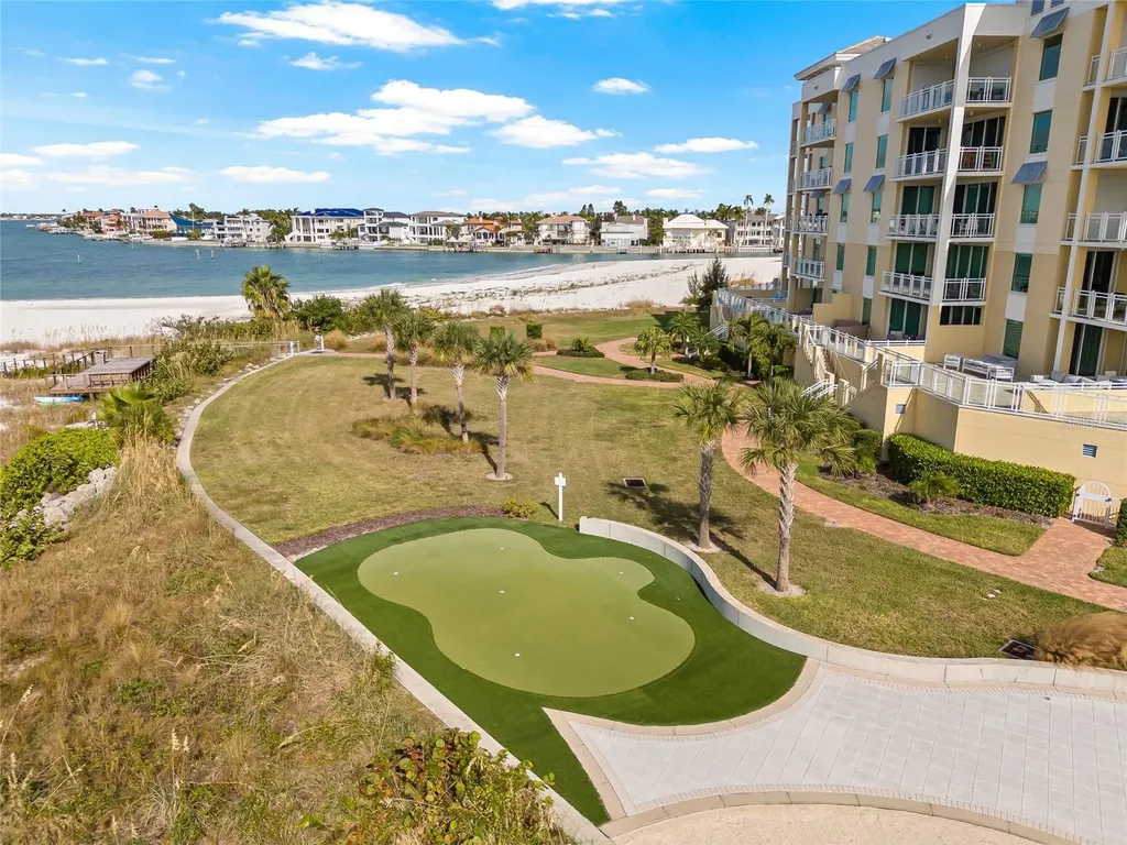 795 Collany Road St Petersburg FL 33715
