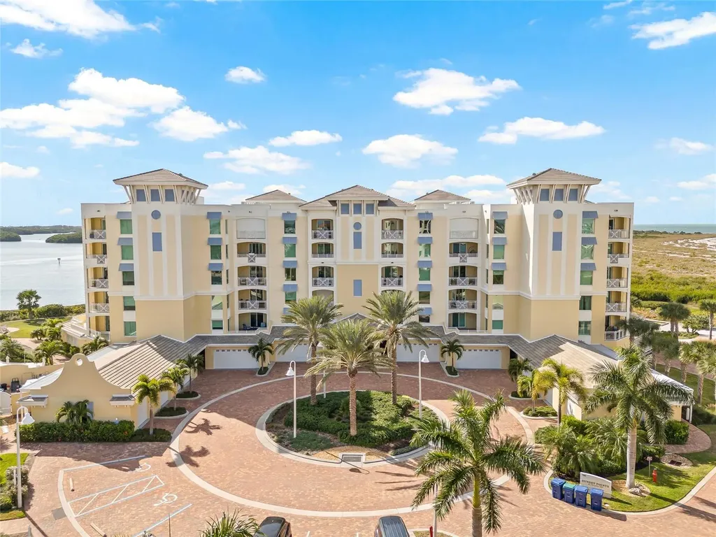 795 Collany Road St Petersburg FL 33715