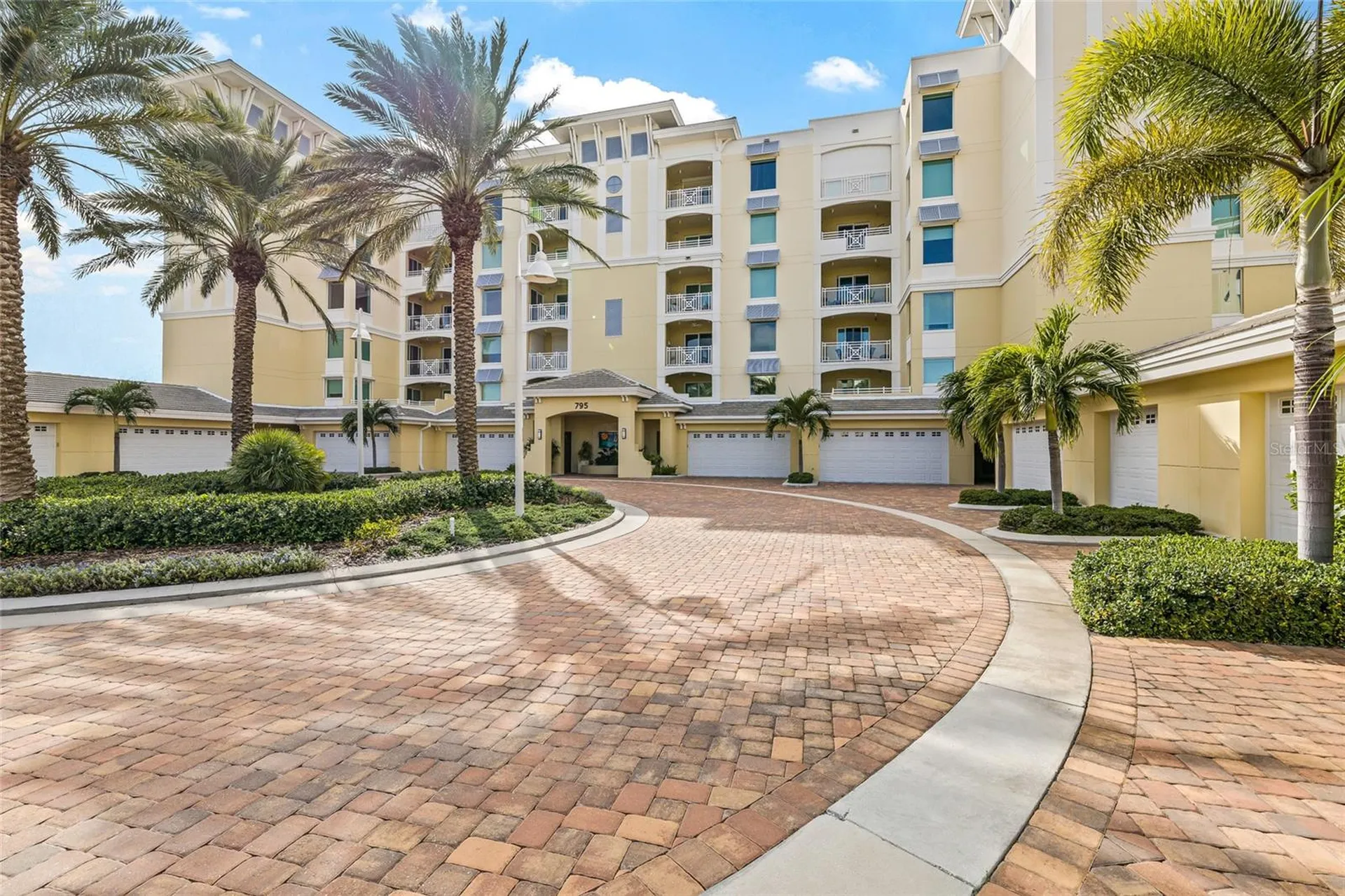795 Collany Road St Petersburg FL 33715