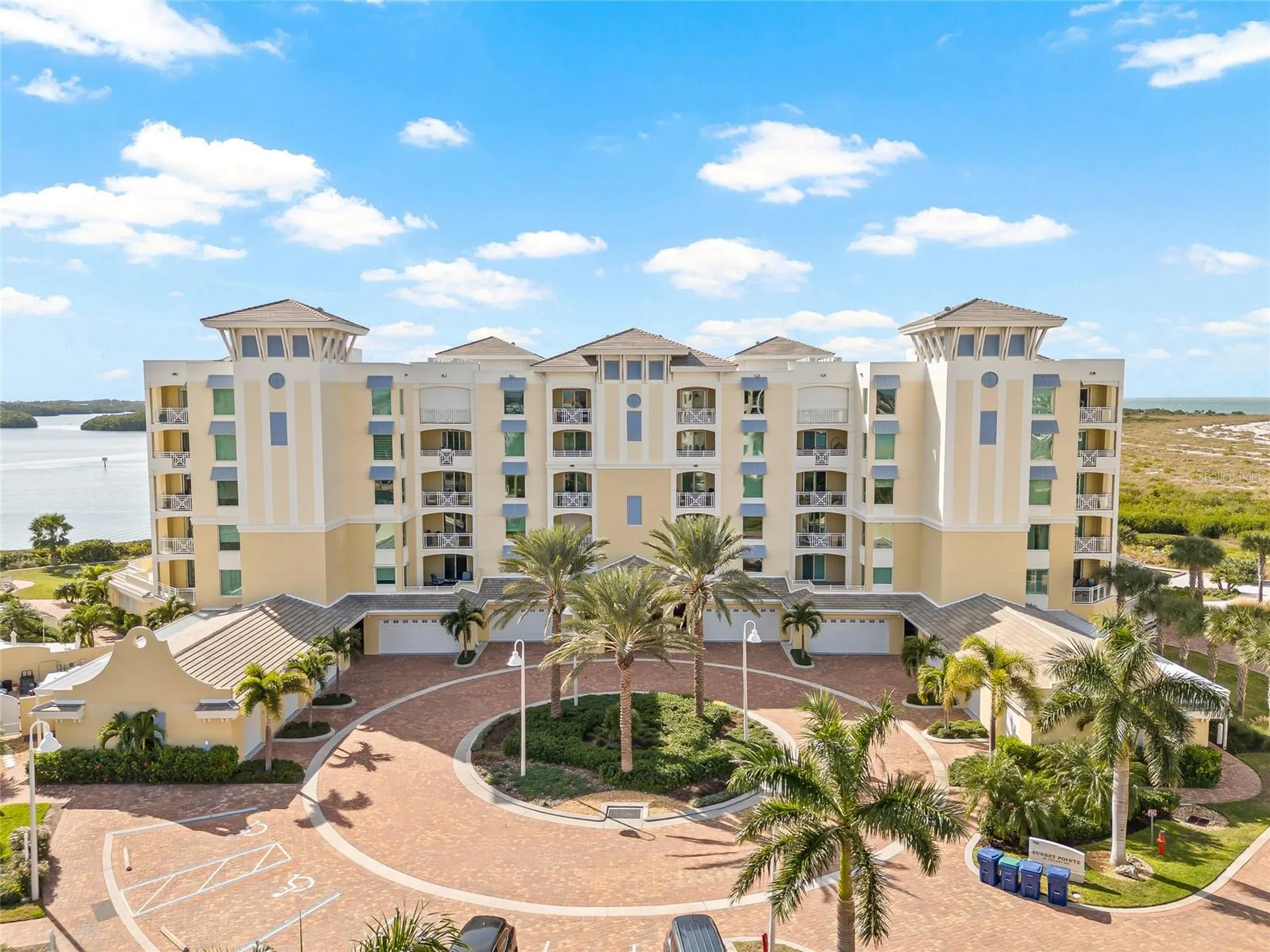 795 Collany Road St Petersburg FL 33715