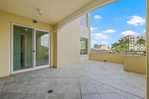 795 Collany Road St Petersburg FL 33715