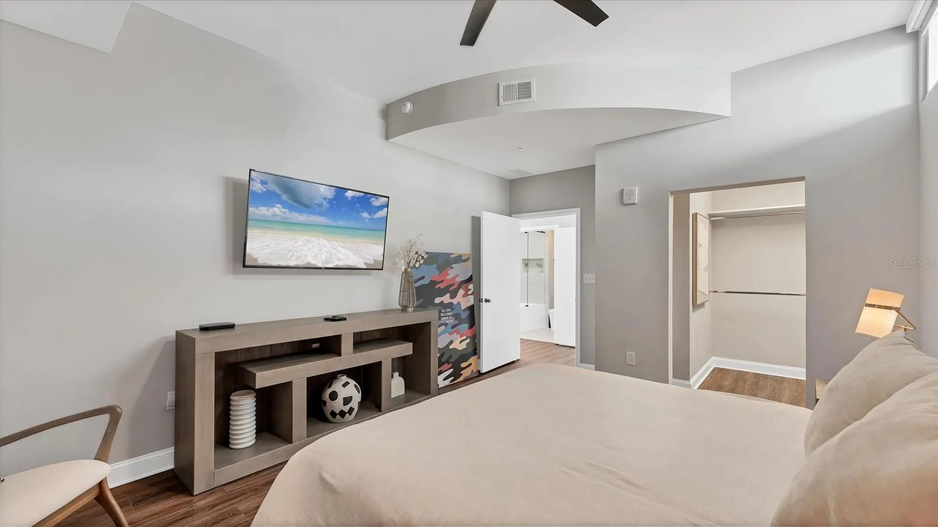 525 E Jackson Street Orlando FL 32801
