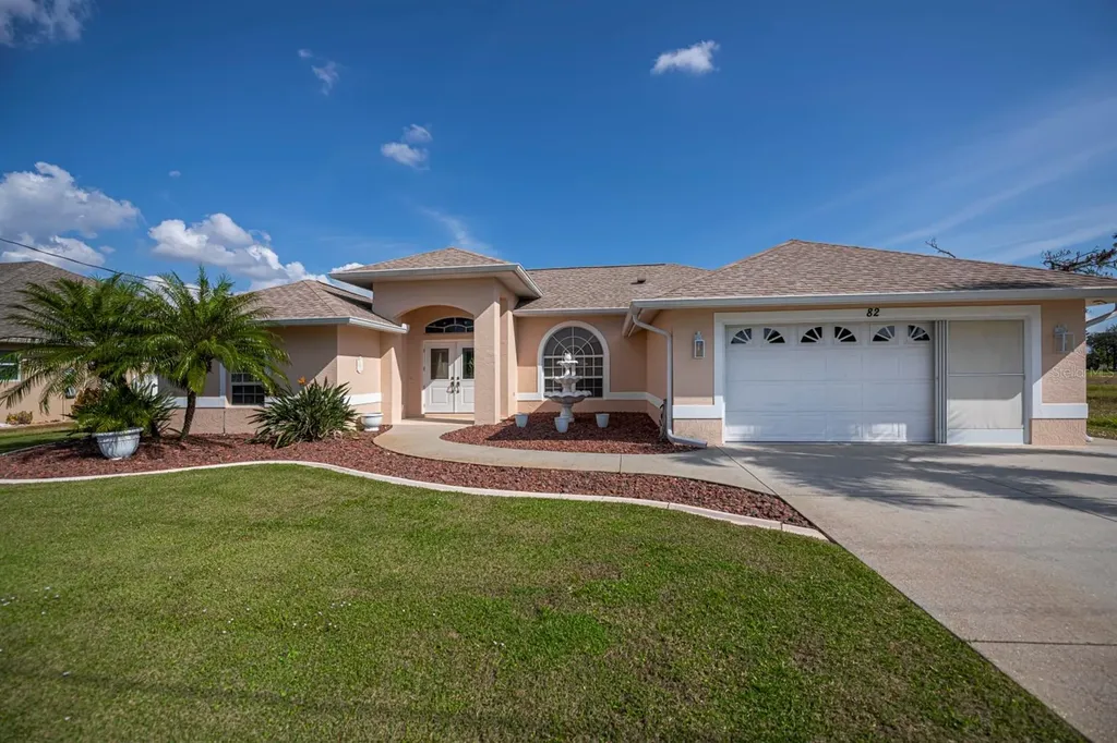 82 Pinehurst Place Rotonda West FL 33947