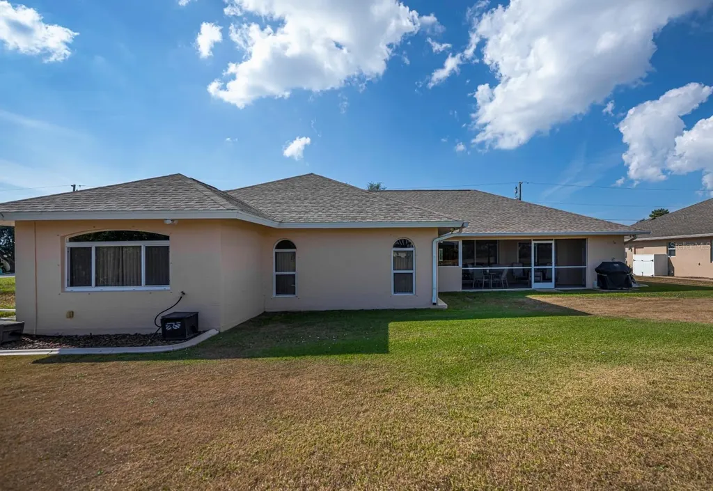 82 Pinehurst Place Rotonda West FL 33947
