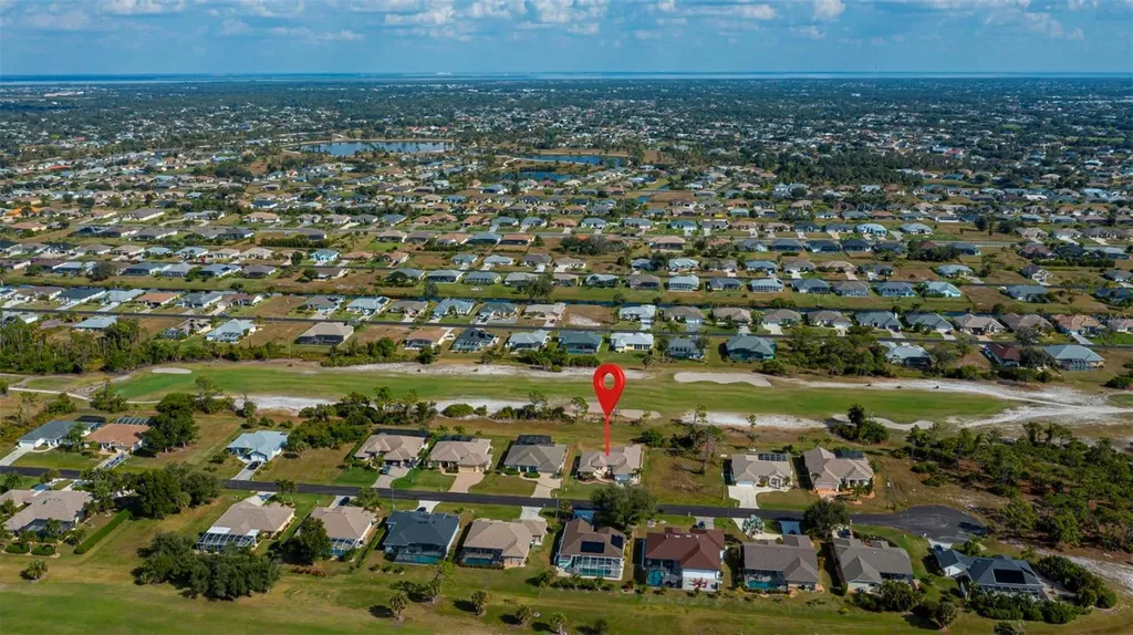 82 Pinehurst Place Rotonda West FL 33947