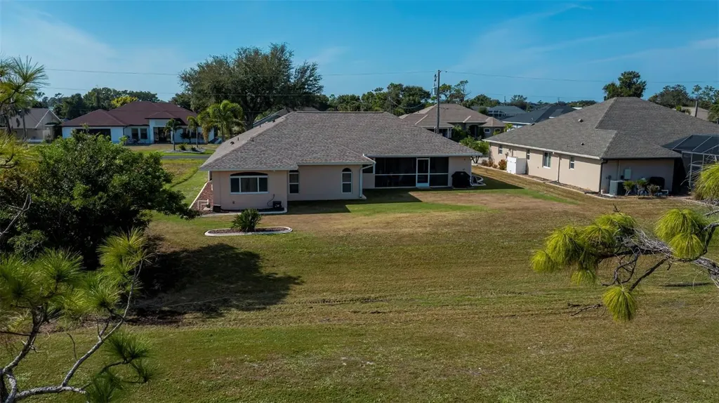82 Pinehurst Place Rotonda West FL 33947