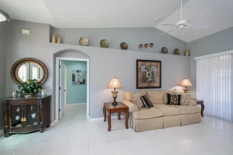 82 Pinehurst Place Rotonda West FL 33947
