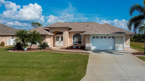82 Pinehurst Place Rotonda West FL 33947