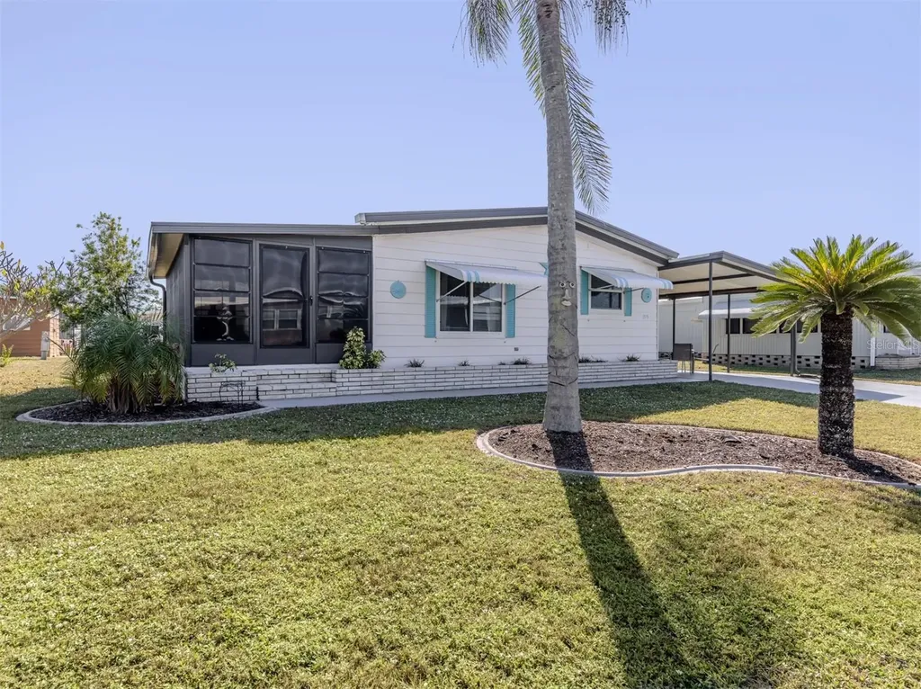215 Schooner Street North Port FL 34287