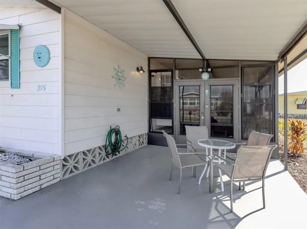 215 Schooner Street North Port FL 34287