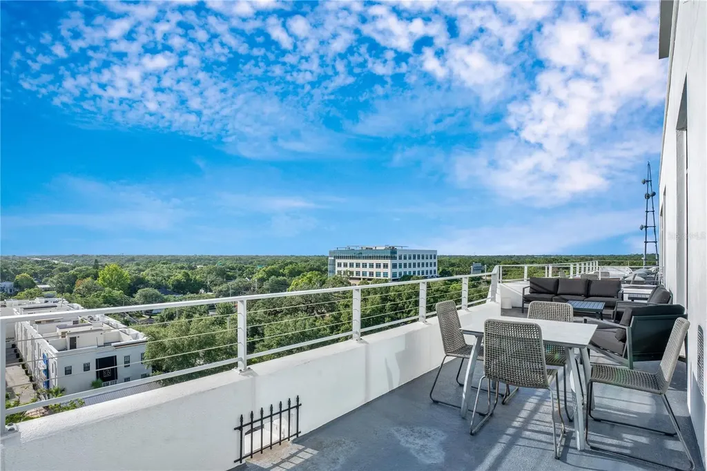 525 E Jackson Street Orlando FL 32801