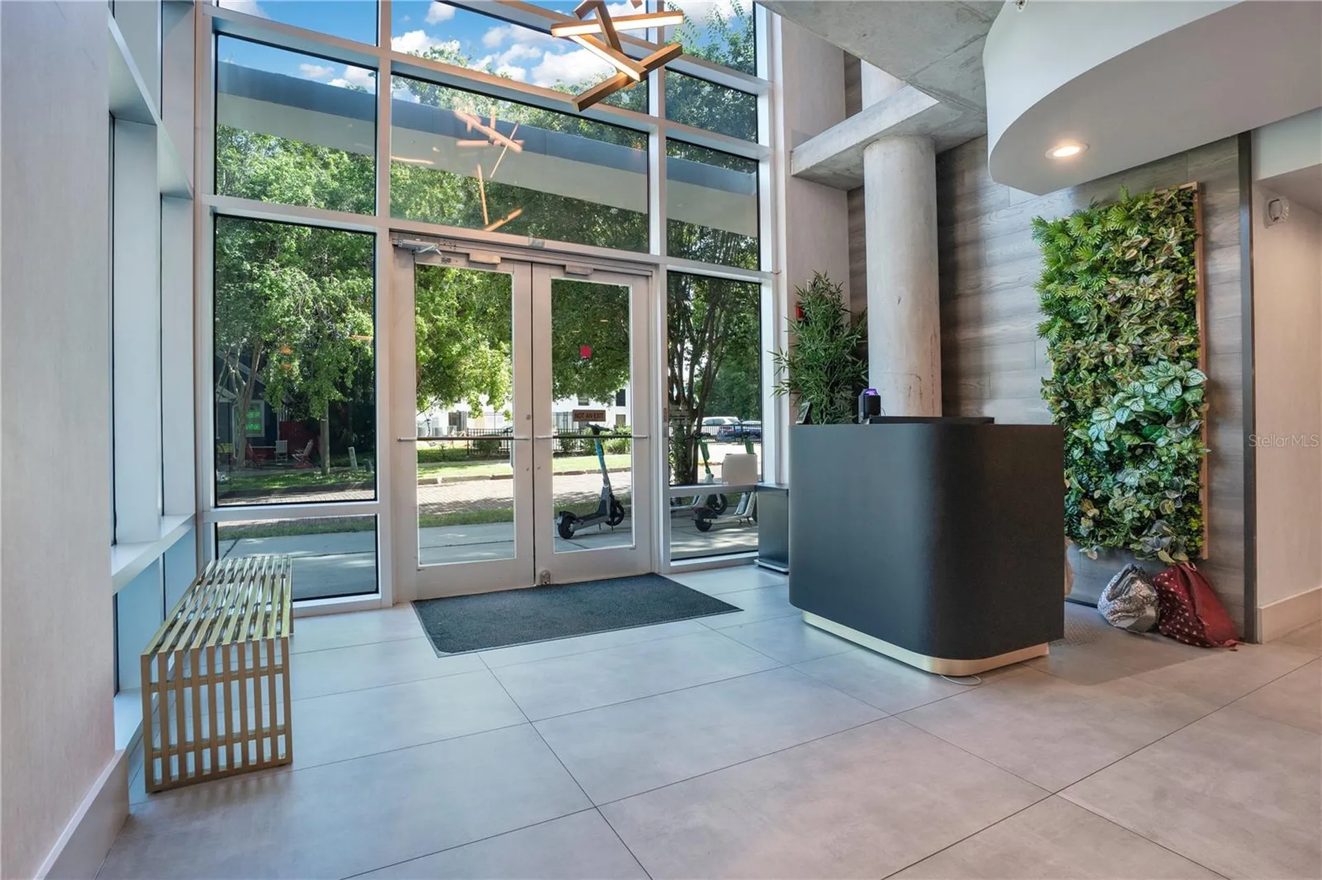 525 E Jackson Street Orlando FL 32801