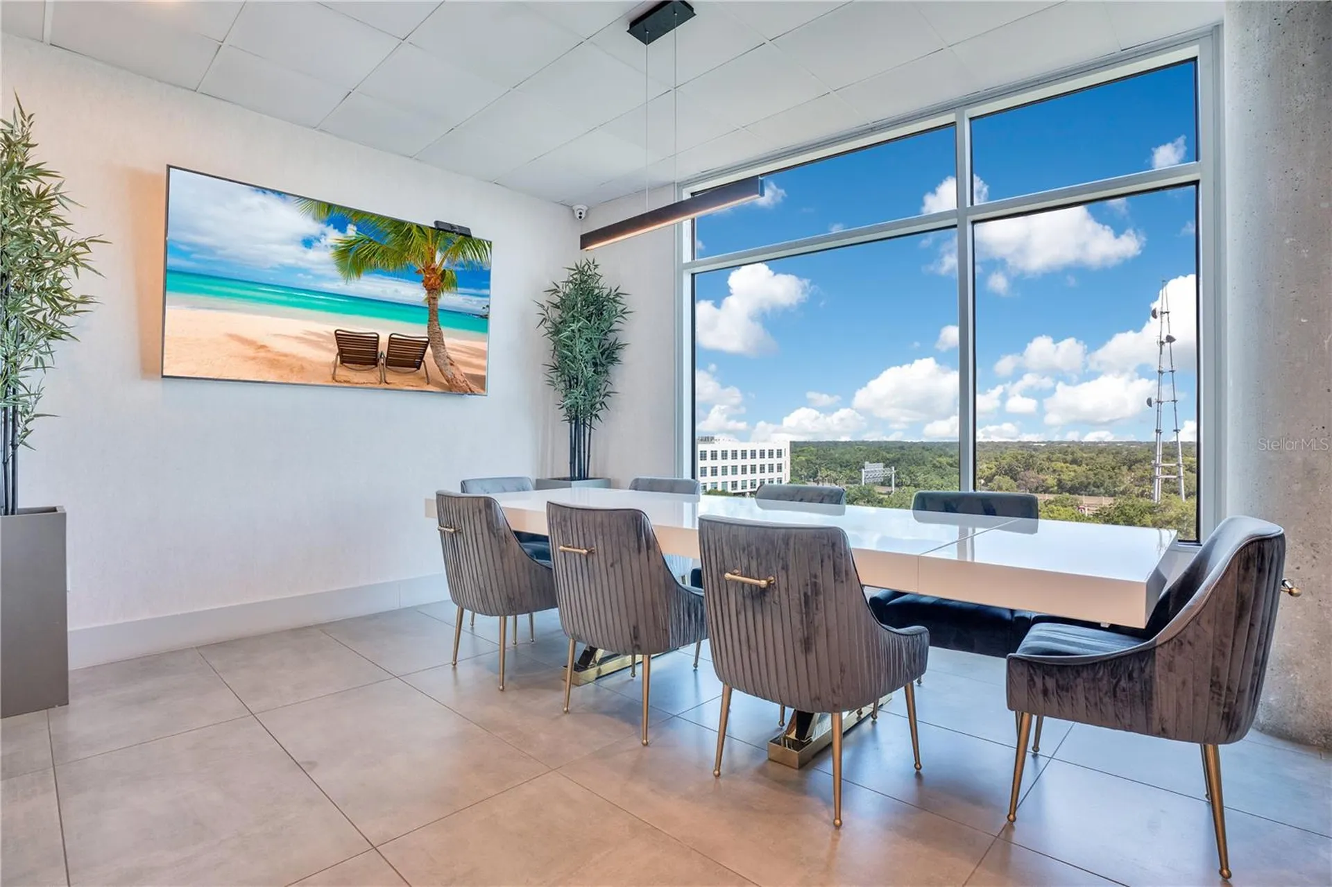 525 E Jackson Street Orlando FL 32801
