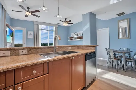 525 E Jackson Street Orlando FL 32801