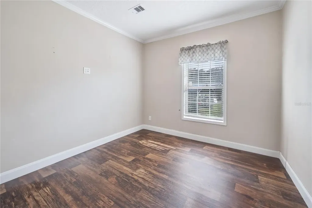 129 Perry Road Hawthorne FL 32640