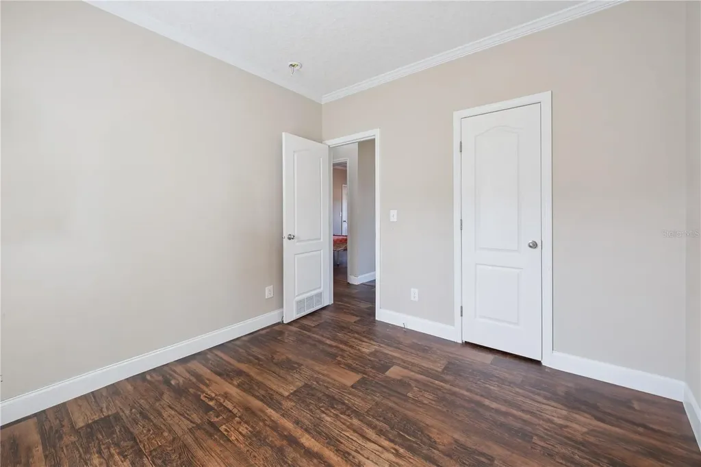 129 Perry Road Hawthorne FL 32640