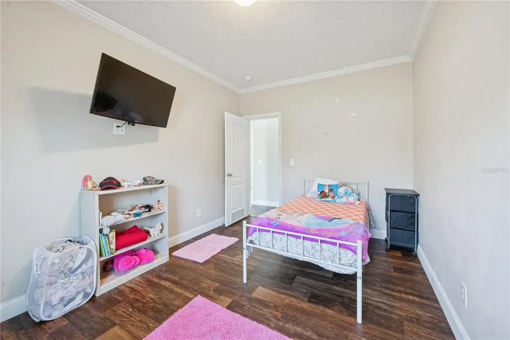 129 Perry Road Hawthorne FL 32640